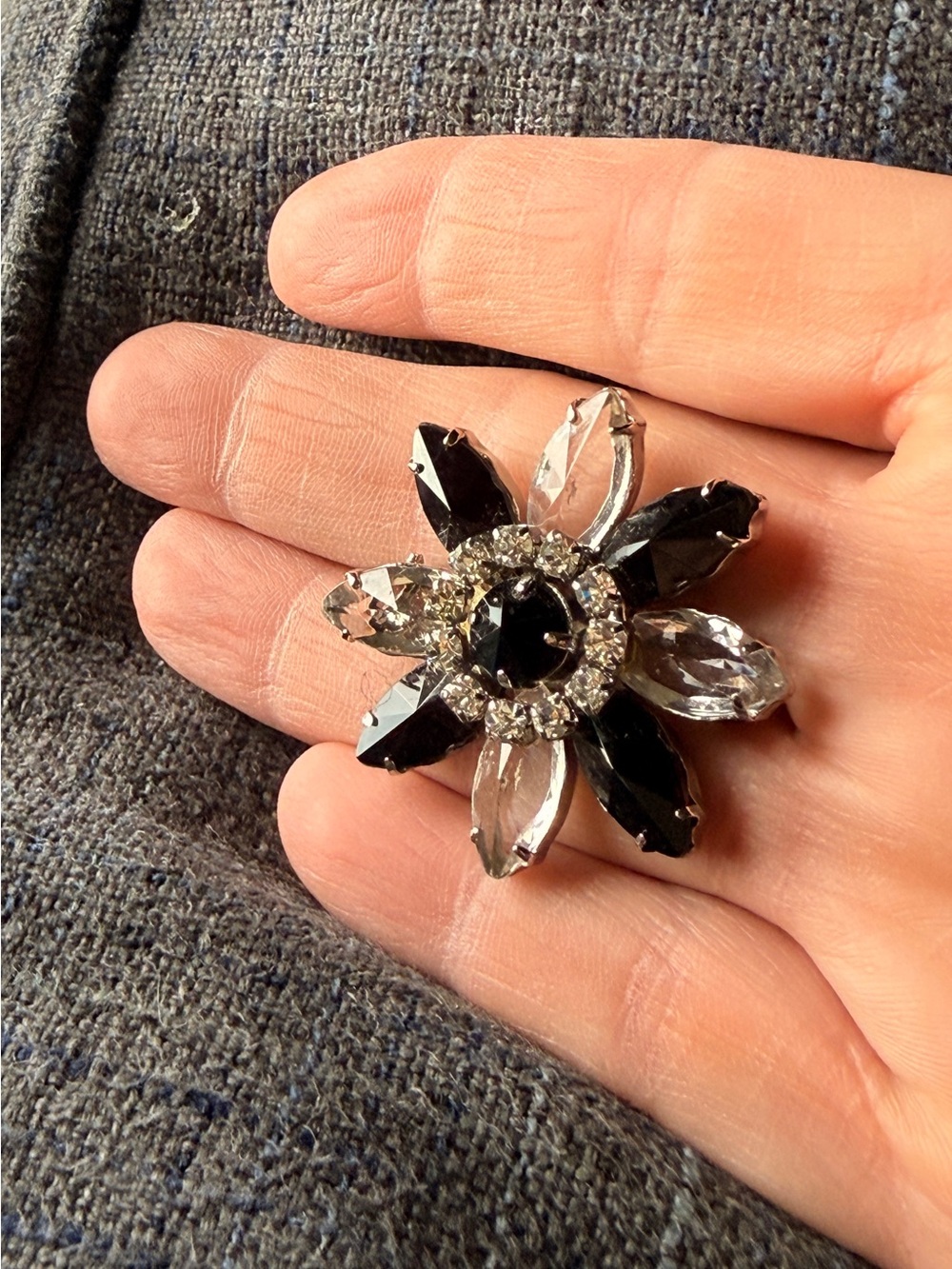 Vintage Black & Clear Rhinestone Flower Brooch Silver Tone Pin